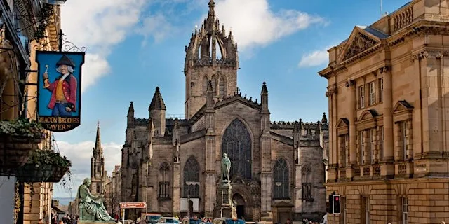 St Giles' at Six - Organ recital: James D. Hicks