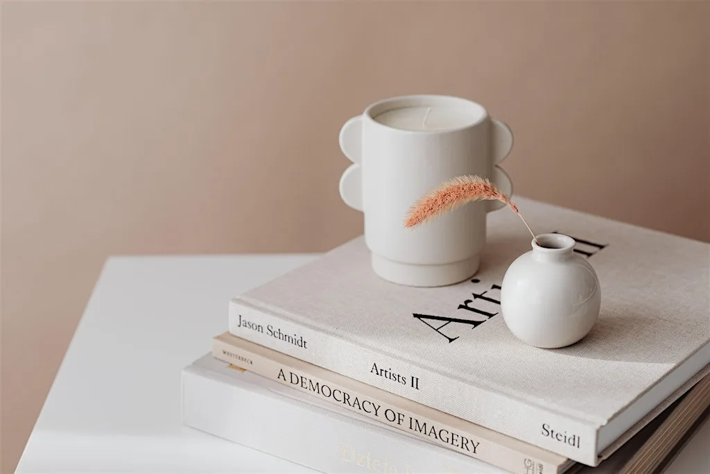 Books that build us- Navigating Change at The Therapy Centre Reading