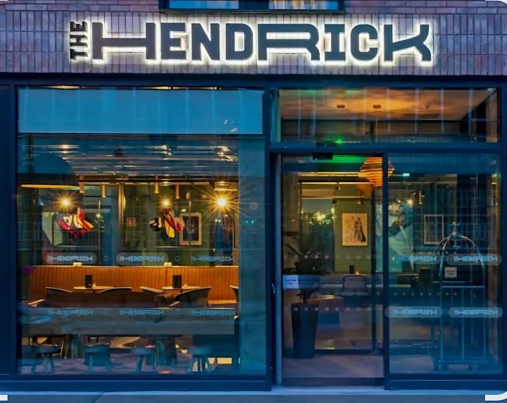 Mechanical Wonders Live at The Hendrick Dublin Smithfield