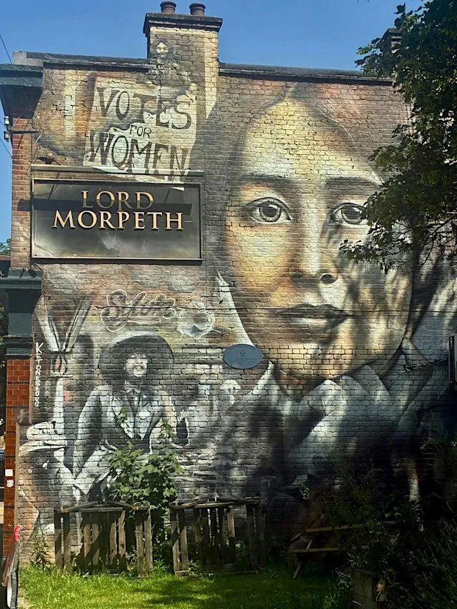 Walk: Bow Belles at Bow Road Station
