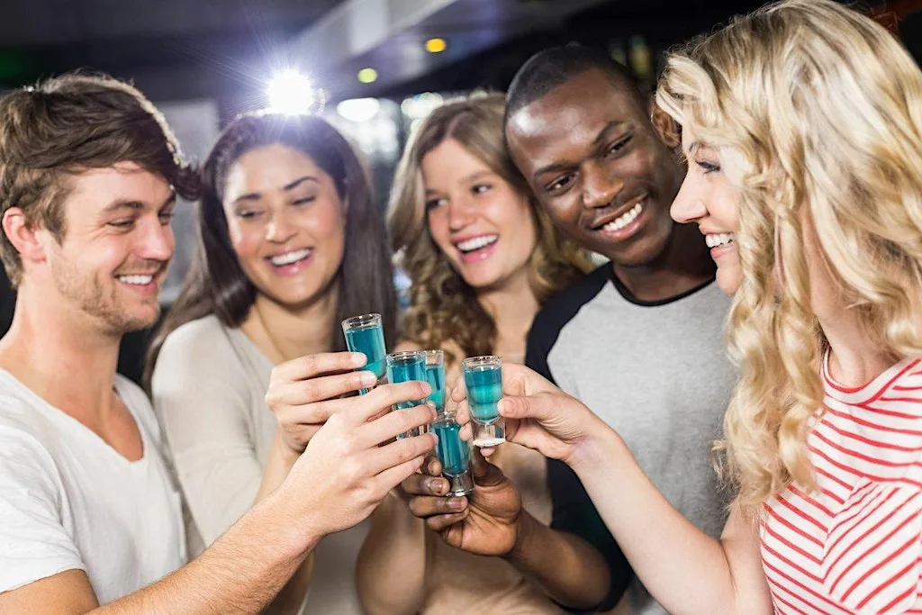 Singles Pub Crawl in London (Ages 18-36) at Market Place