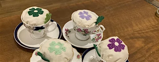 Make a vintage pin cushion