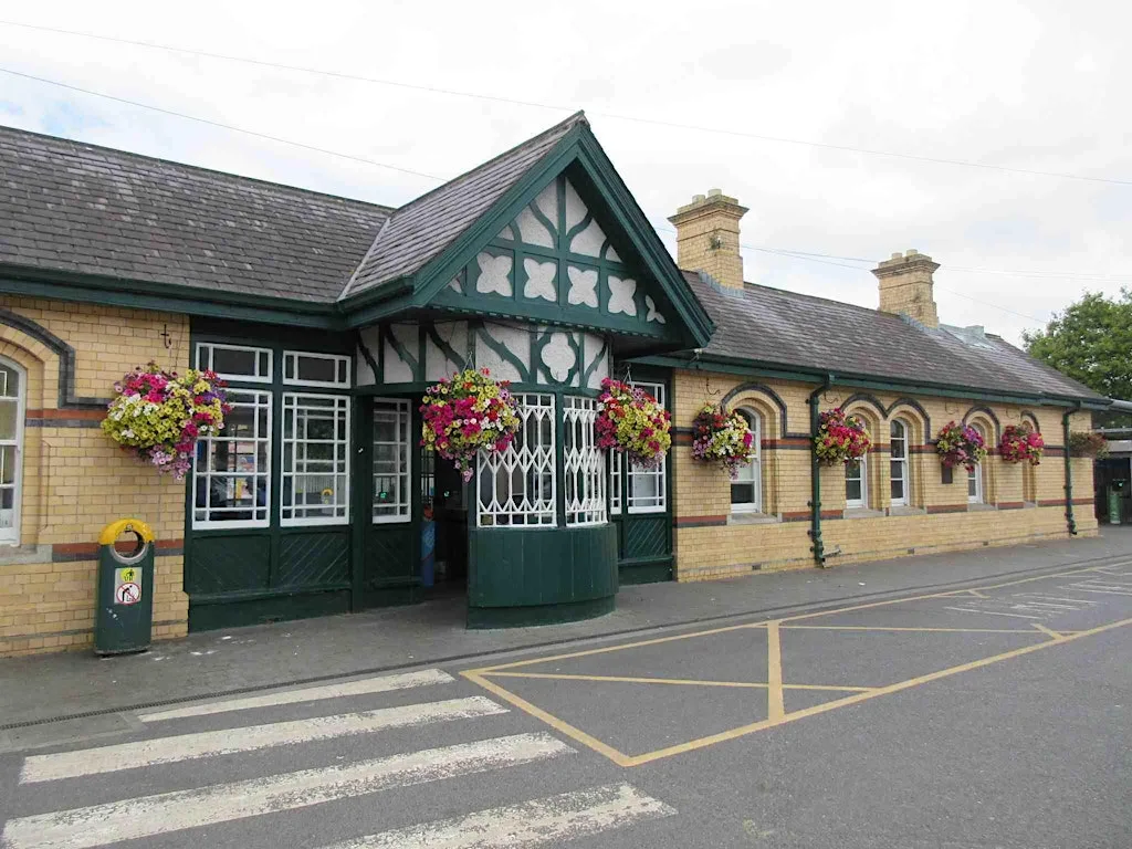 Railway Stations of William Hemingway Mills