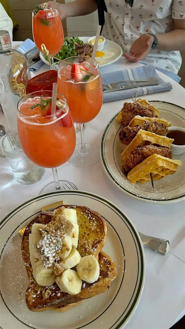Girls' Bottomless Brunch! at Mackenzies Bar & Kitchen