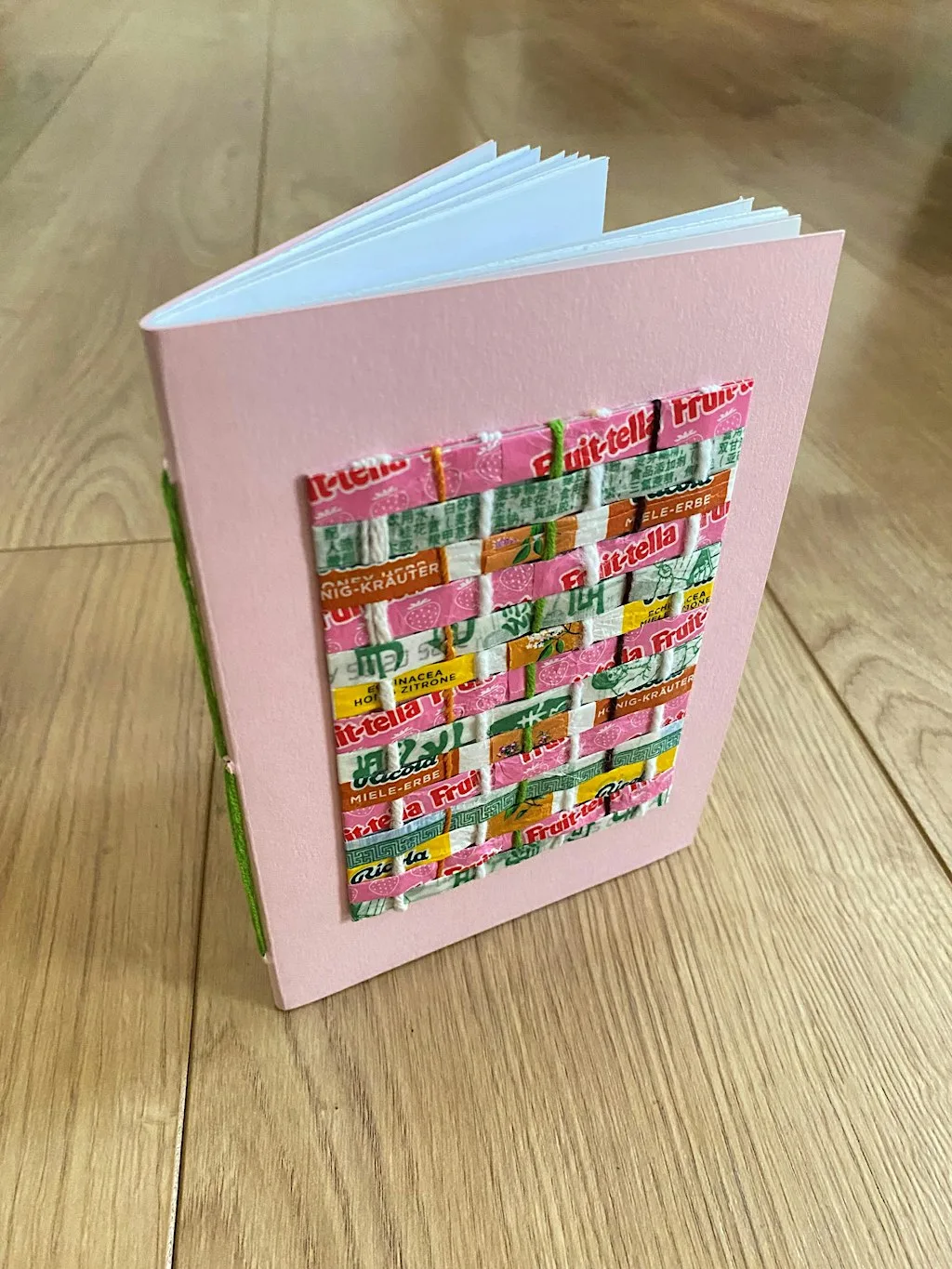 Weaved Book Binding with Kami Paper at Camden Collective, 5-7 Buck St