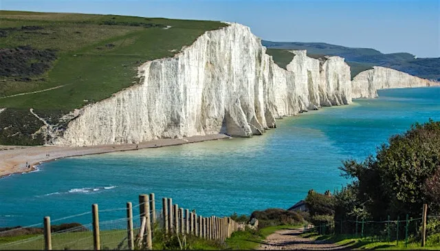 FLD | Venture Club : Seven Sisters Escape