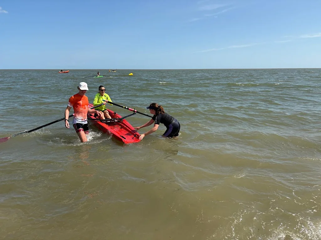 Beach Sprint Sculling Improvers Session 1 at Peak Open Water Sports