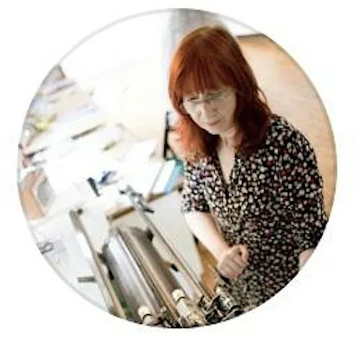 Presentation by Susie Freeman - 'Optical illusions ii - 2 Movement'