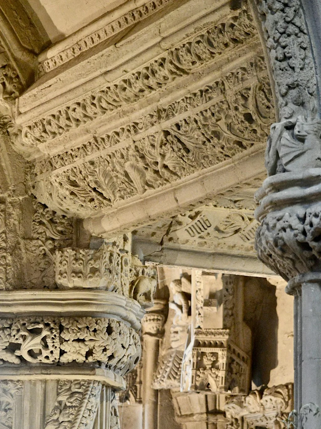 ‘Sumptuous’ Rosslyn Chapel: Pious Experience in Late Medieval Scotland at Augustine United Church