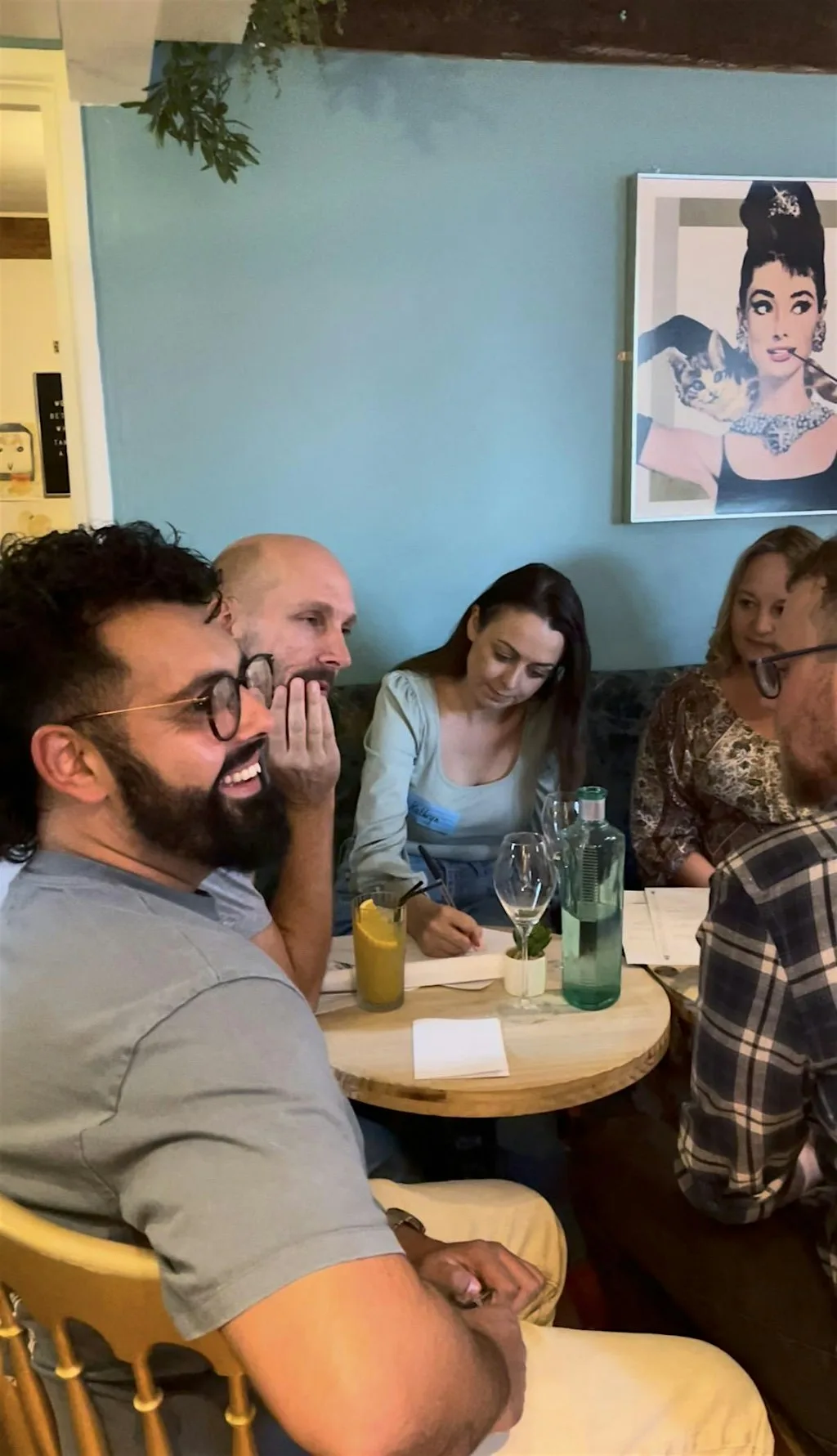 Stratford Singles’ Quiz Night (Ages 20s & 30s) @ Café Cocktail at Café Cocktail