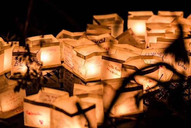 International Wave of Light Service