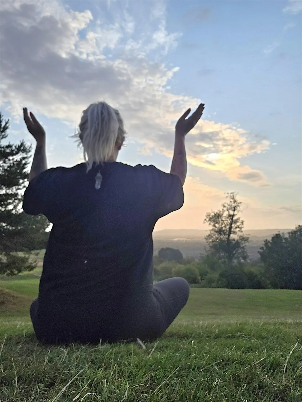 ENCHANTED HEALING WOMEN’S CIRCLE at Barnwood Reading Room