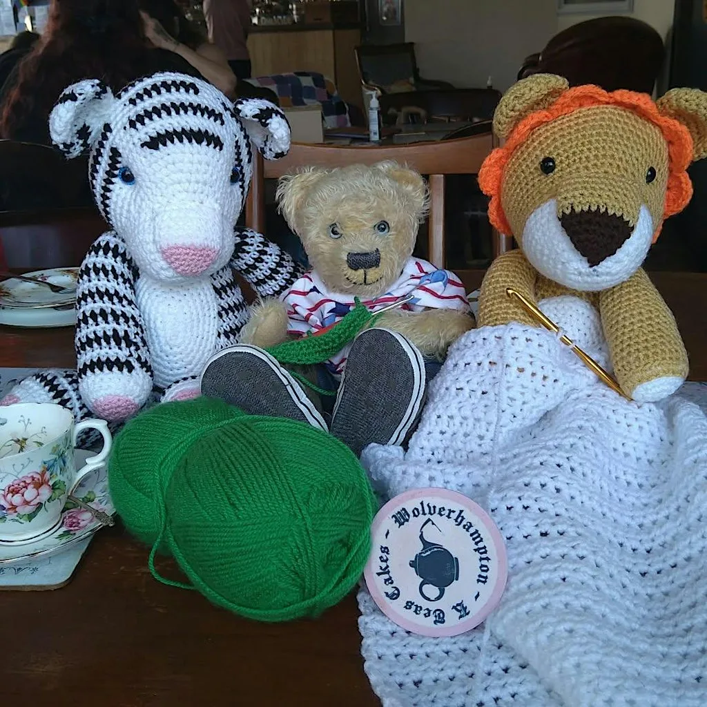 Crochet and Cuppa at K Teas Cakes