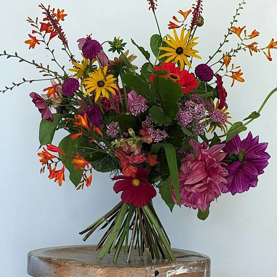 Flowers & Wine: Workshop & Tasting