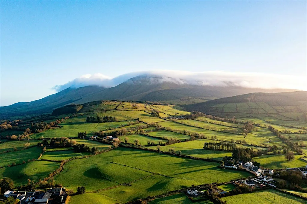 Cnoc na Magairle – Western Galtees Walk at Kilbehenny Community Centre