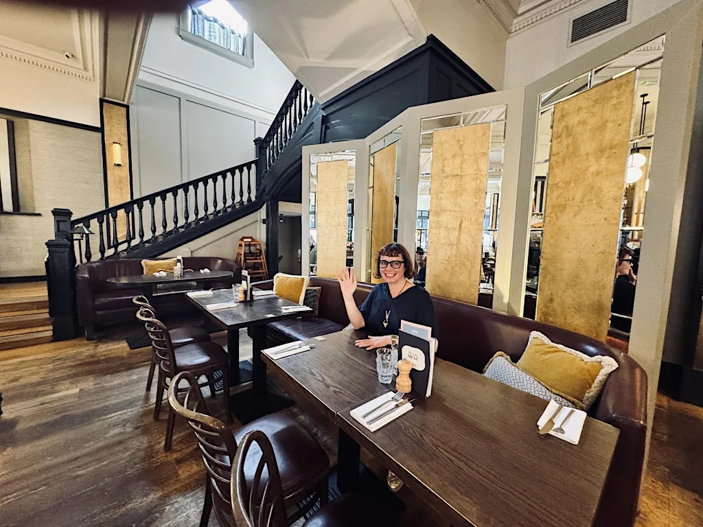 French Conversation Club in Brighton – Wed. Lunchtimes | Parlez Français! at Côte Brighton