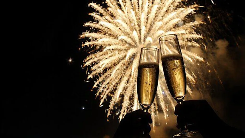 Fizz The Season
