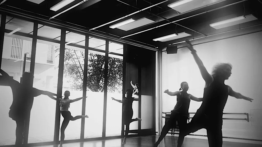 Contemporary Ballet for all levels: Mon 12 Oct at South East Dance at The Dance Space