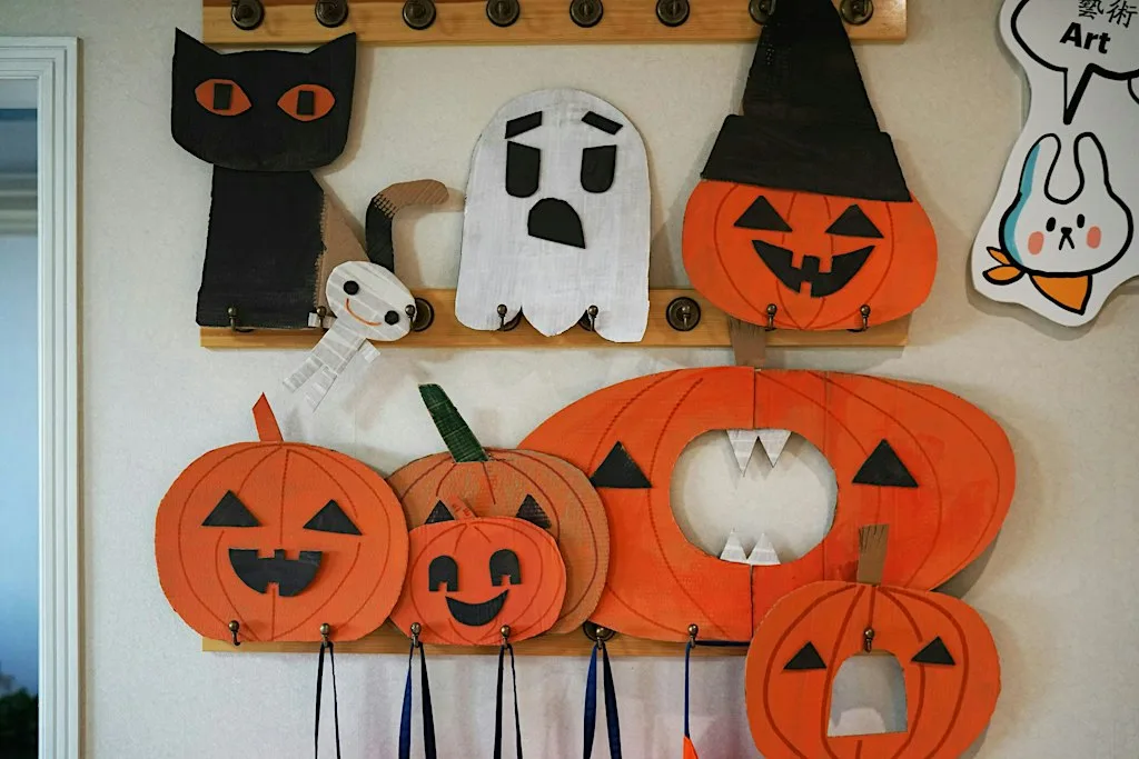 Spooky Crafts at Barnwell Road Library at Barnwell Road Library