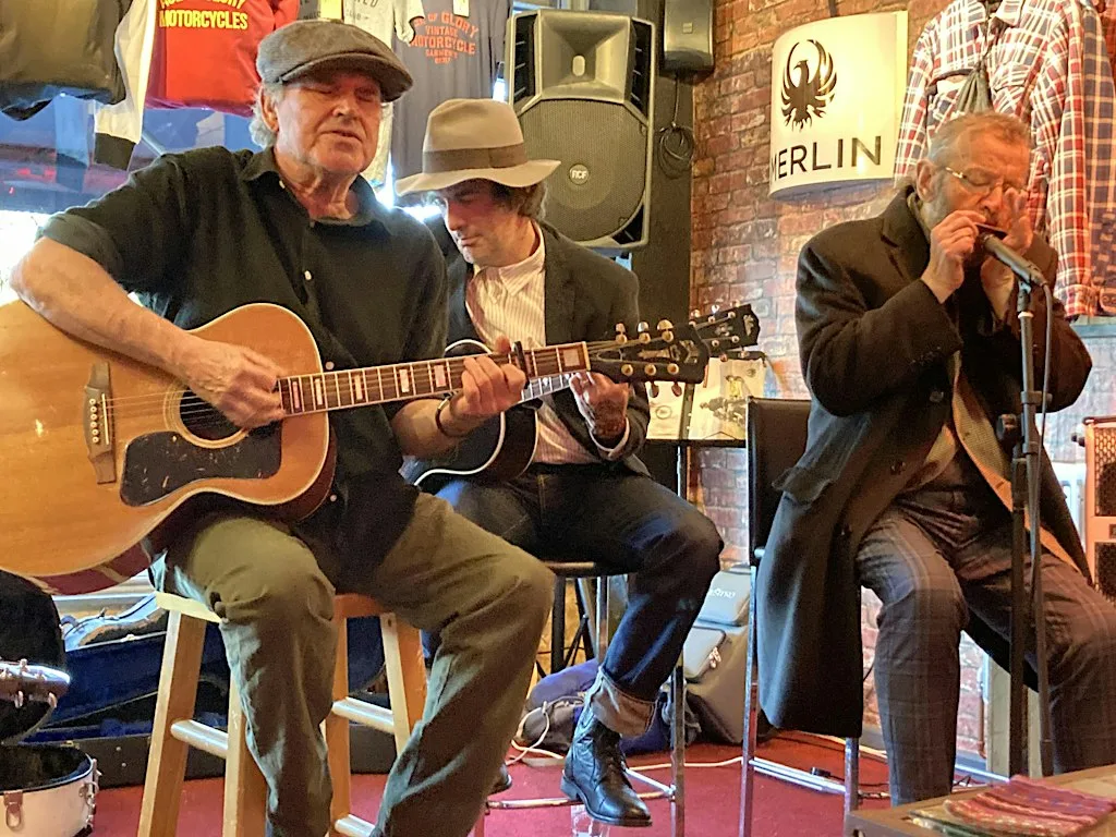 Richard Heath at The Sunday Soiree at Downstairs at Chas Mann's