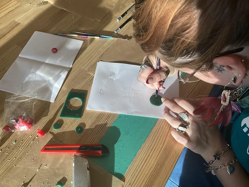 Lost-Wax Jewellery Workshop at HwbClwb