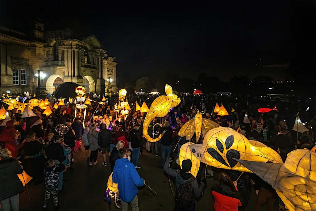 Open workshops for Festivals of the Dead lantern making, Girlington