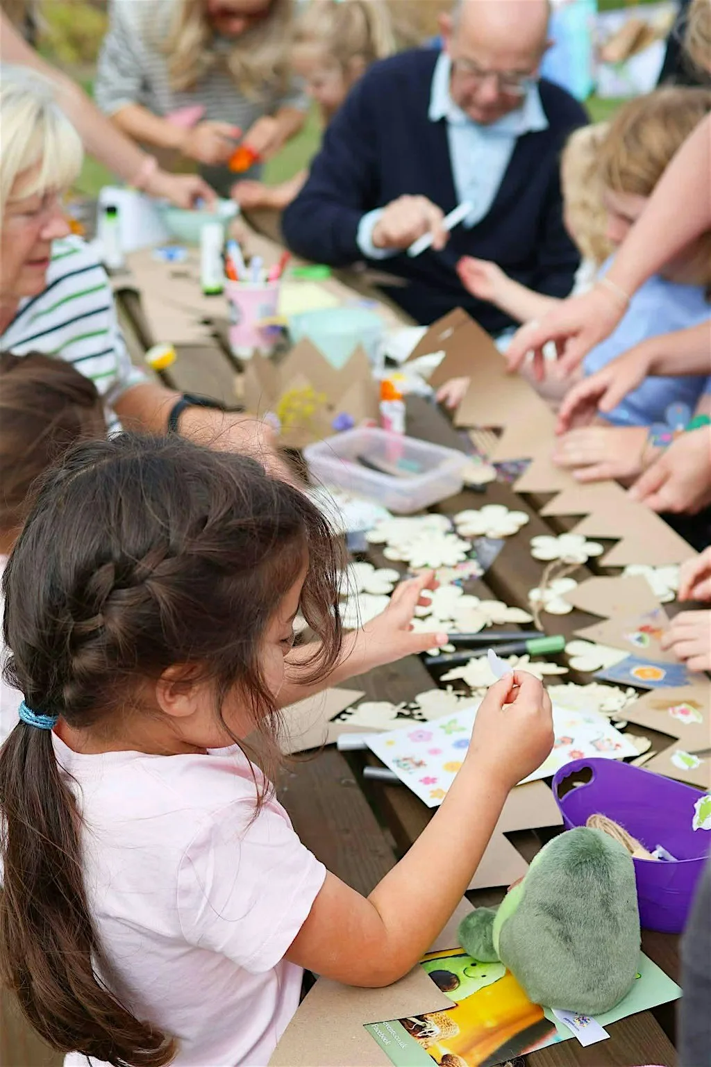 Kids Crafting Drop-In