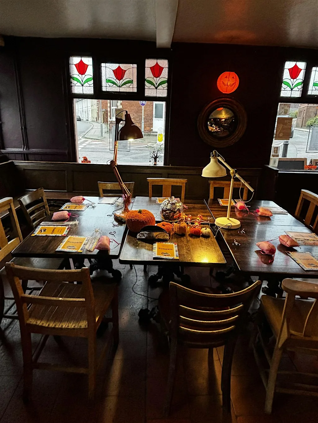 Crochet workshop - Pumpkins for absolute beginners at Railway Inn