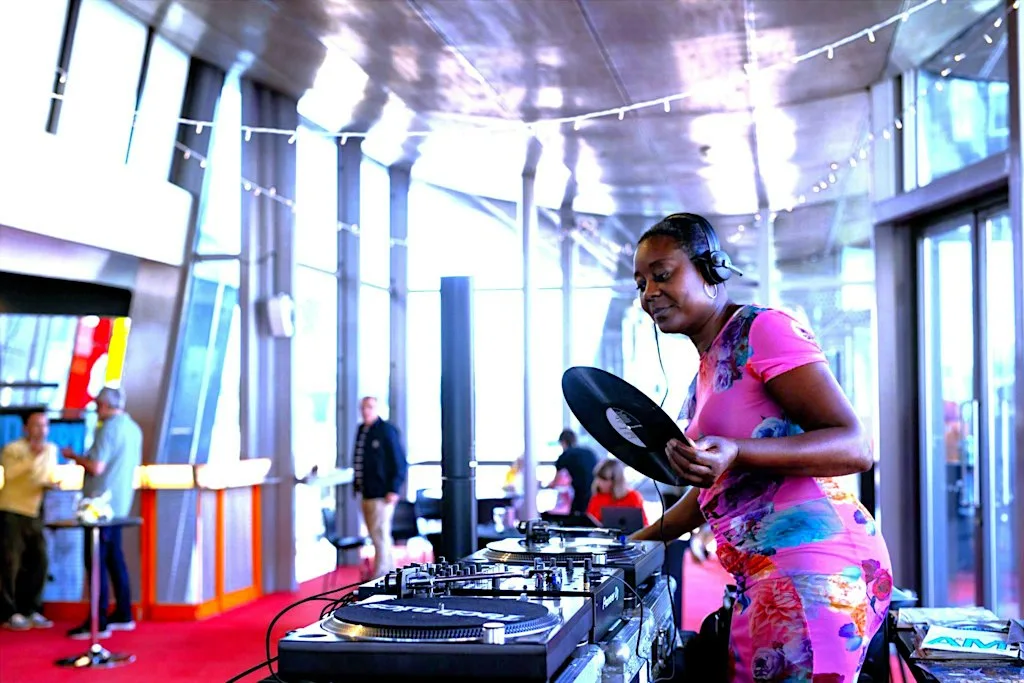 Vinyl DJ Workshop