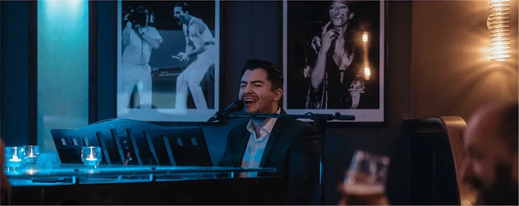 The Piano Man’s Christmas