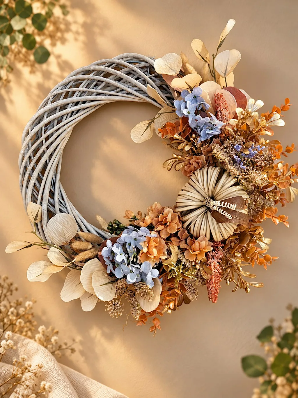 Autumn sip and make wreath making workshop @ The Resident