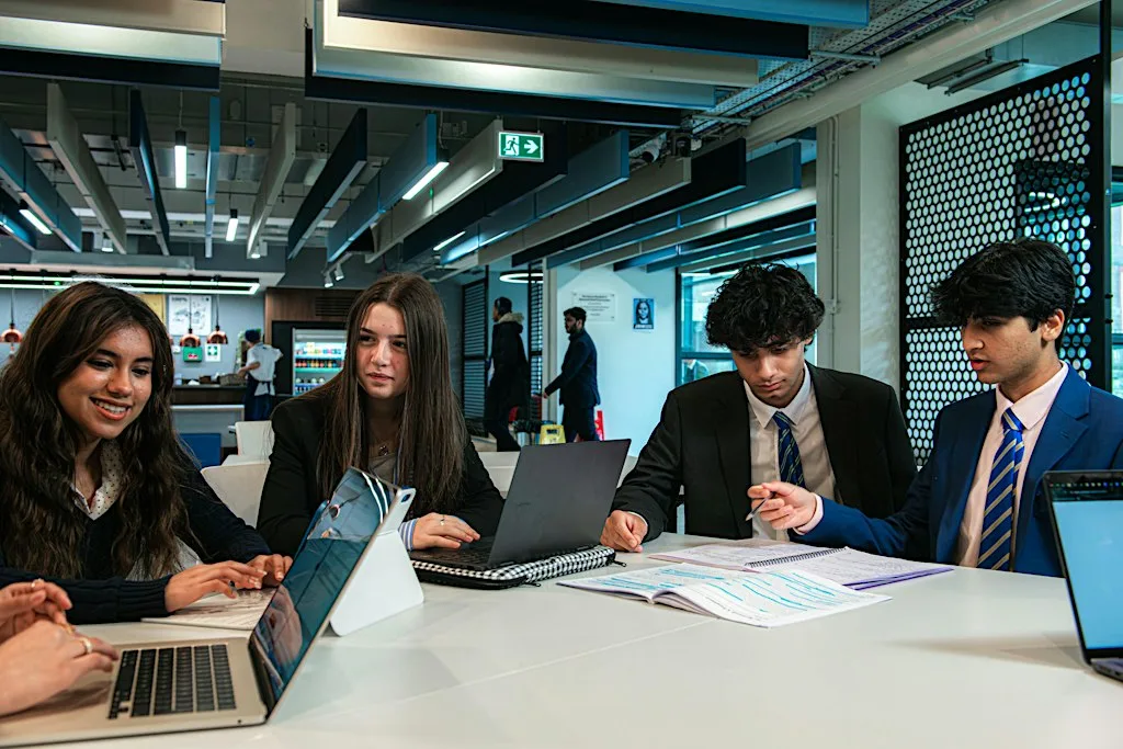 Royal Grammar School High Wycombe Sixth Form Open Evening