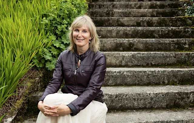 Creative Writing: 8 day workshops with Lisa Harding at LexIcon Library and Cultural Centre