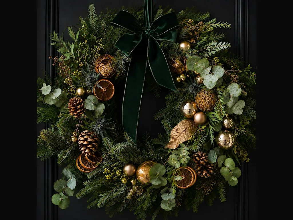 Christmas Wreath at The Bell Shurdington