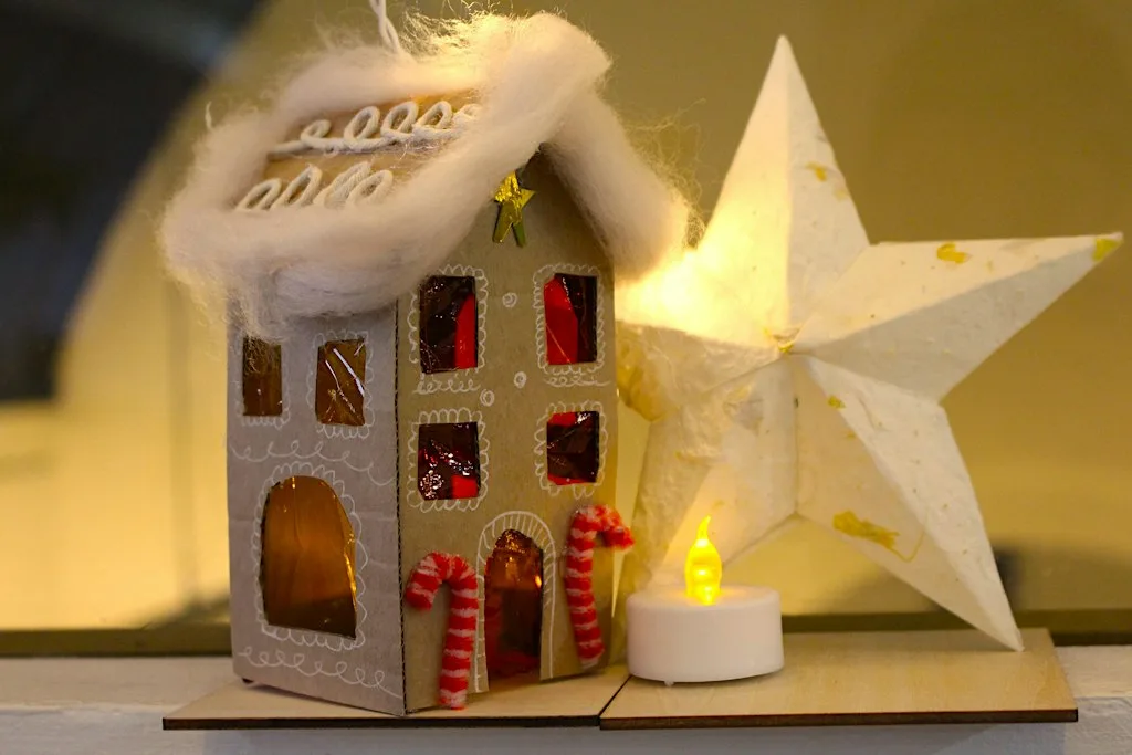 Supported Session | Sesiynau รข Chymorth Cardboard Ginger Bread Houses at Mission Gallery
