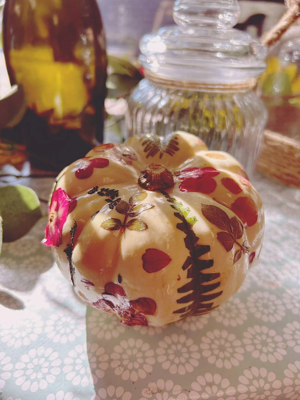 Pretty Pressed Flower Pumpkin at BellaCrafts Winchester