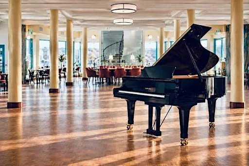 Keys to the Lido – Lunchtime Piano in the Ballroom at Saltdean Lido