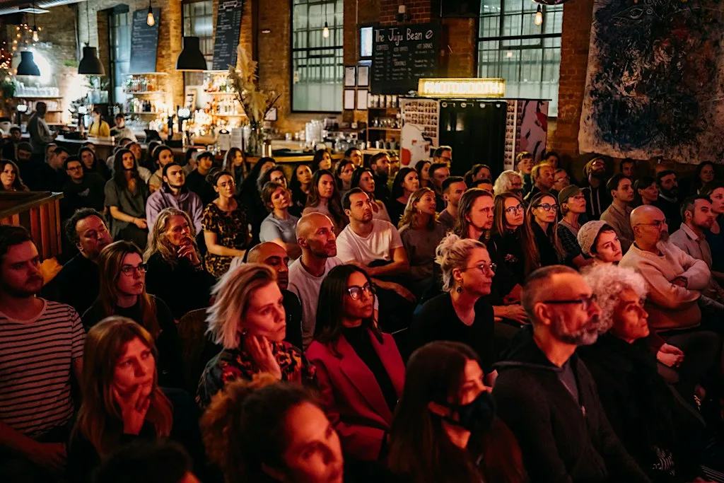 Gothic Fiction, Gender and the Rise of Dark Academia - Talks in the Pub