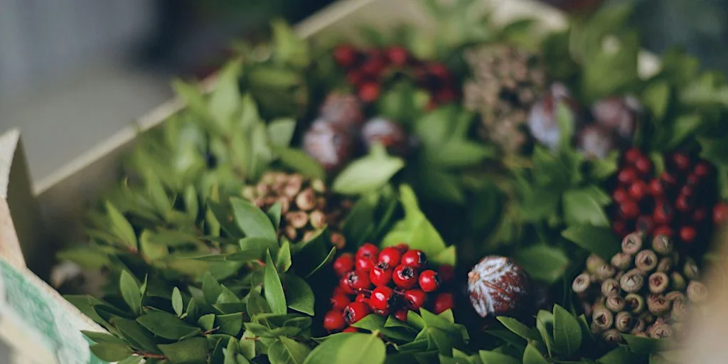 Abbotts Hall Wreath Making at Abbotts Hall (new)