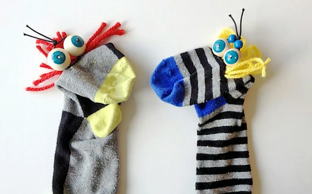 FREE Kids Animal Sock Puppet Making