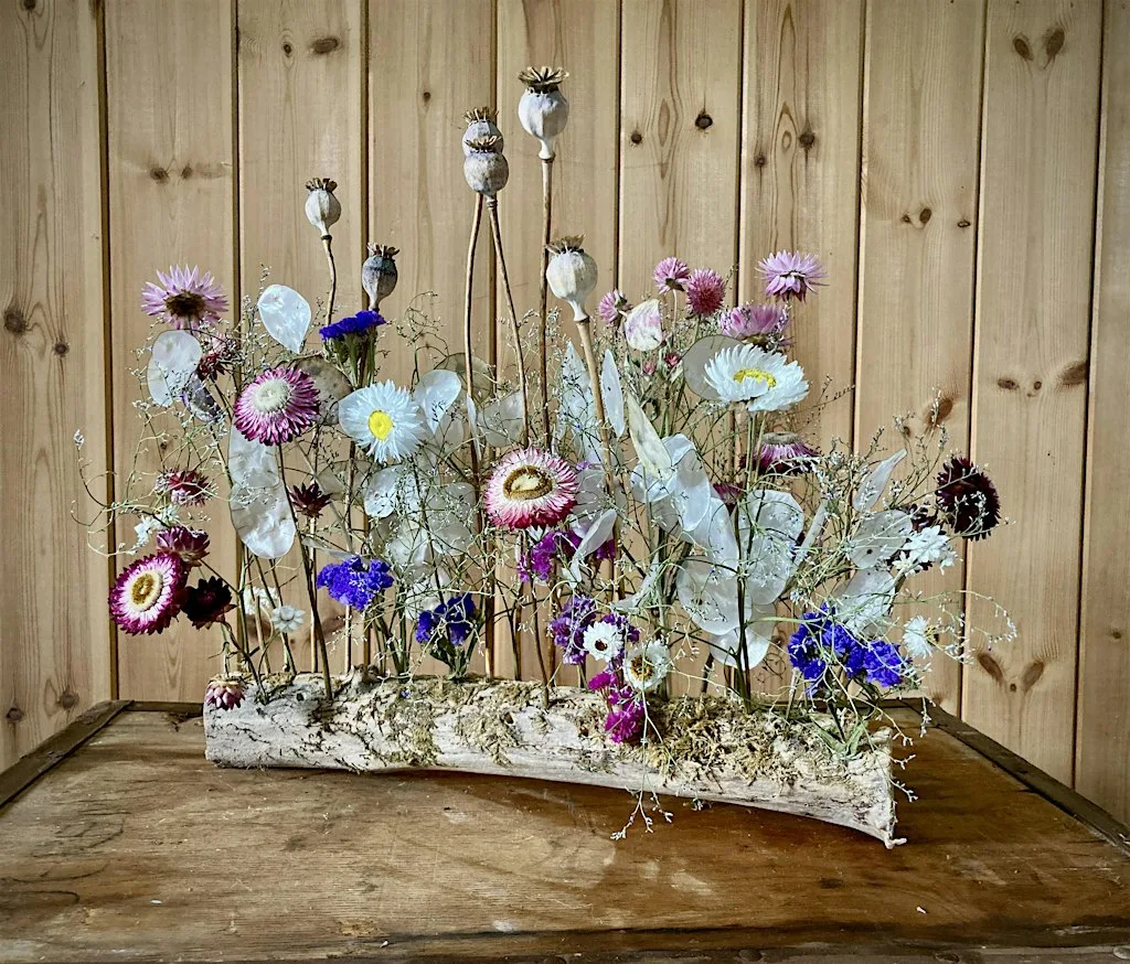 Dried Flower Table/Mantle Summer Arrangement Workshop at Newfield Lane
