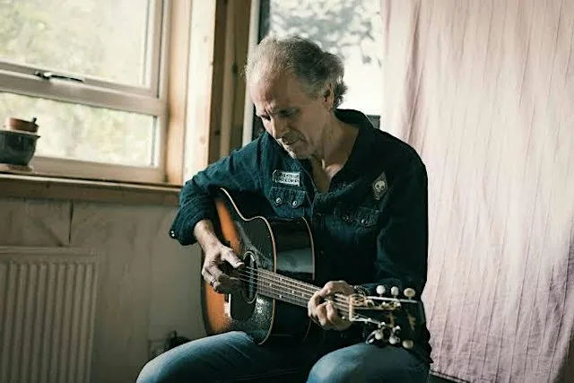 Burton Green Live presents Brooks Williams