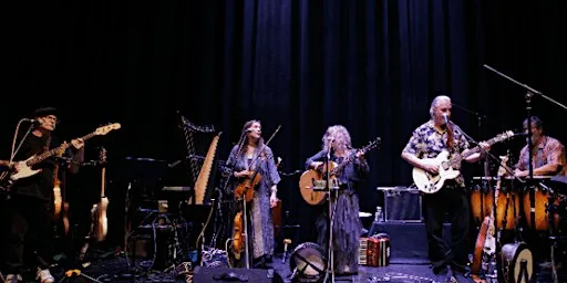 Tin Giants & Wickenwood / LIVE ONSTAGE