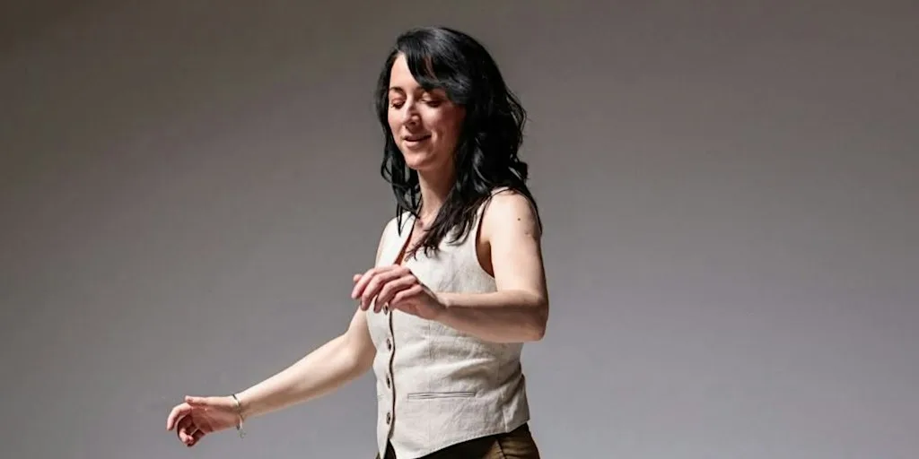 Dance Masterclass with Louise O'Connor at Gaelscoil Mhíchíl Cíosóg