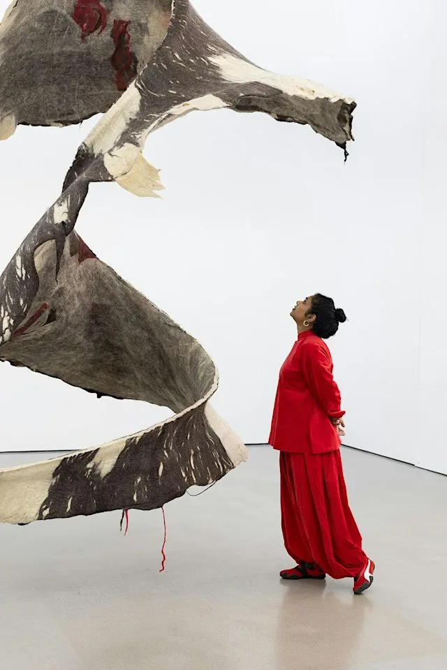 Curator’s Tour of Sagarika Sundaram: Reservoir