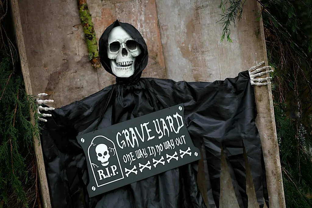 The Spooky Farm, Graveyard & Wound Clinic at Radisson Blu Hotel & Spa Limerick