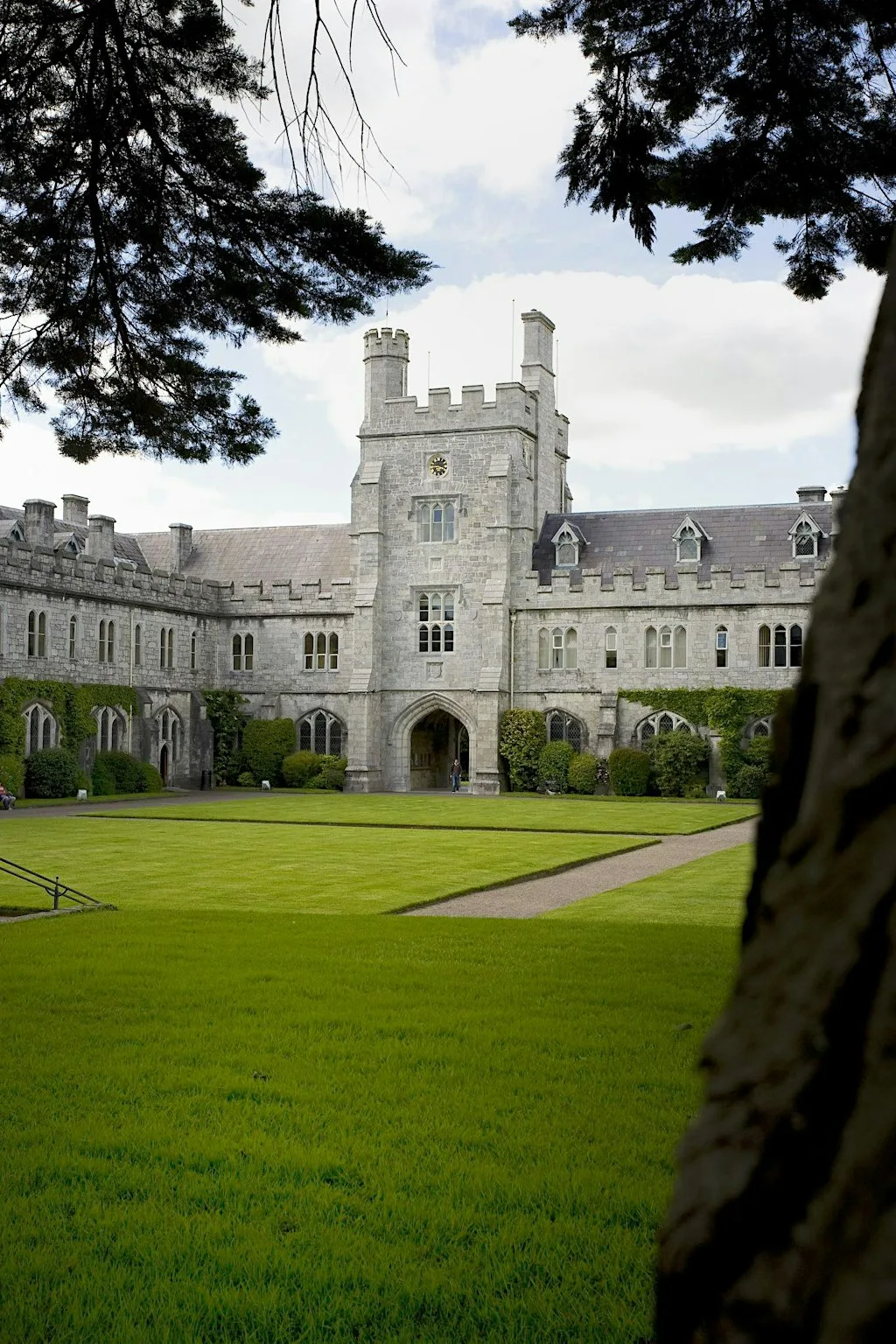 School of English and Digital Humanities Prize Giving 2026 at Aula Maxima, UCC