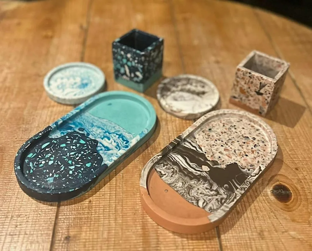 Intro to Jesmonite - The Oval Tray Workshop in BEVERLEY with Objectify at Kings Head