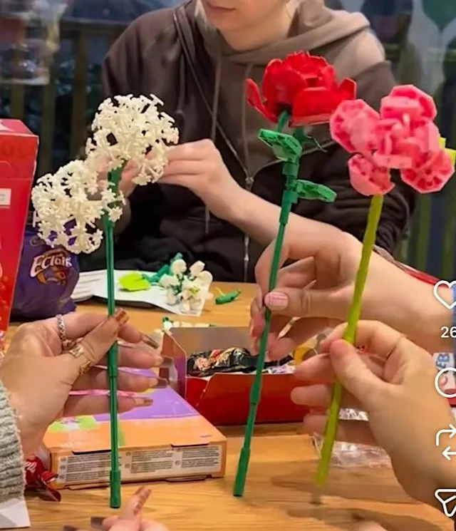 Build your LEGO Flower at Purbeck House at Purbeck House