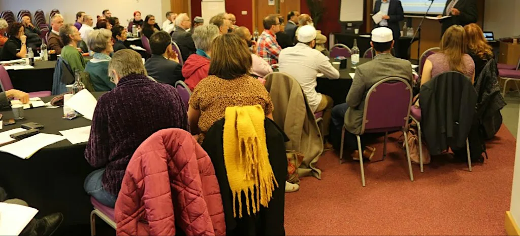 Community in Cohesion